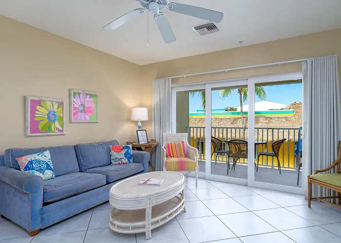 Harbour House Resort