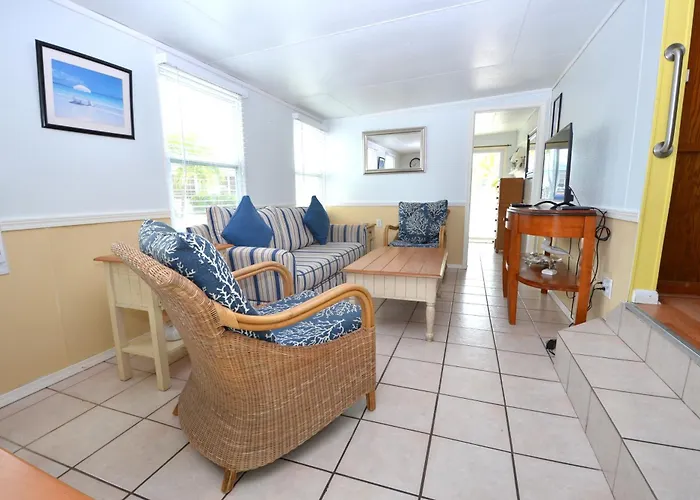 Fl Keys Cottage With Ocean Views - Venture Out Unit 395