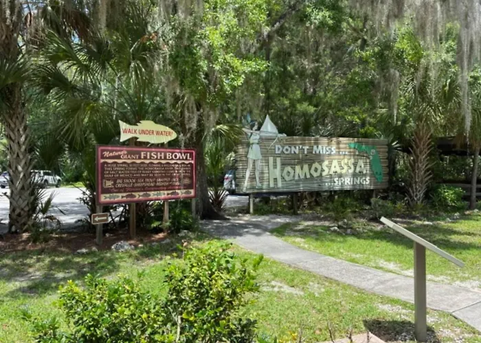 New Crystal River Resort Cabin W Pool & Boat Prkng