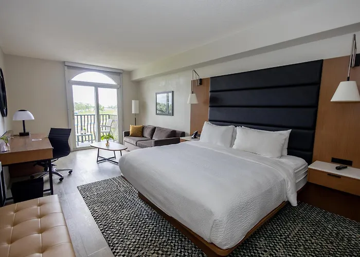 Seven Sebring Raceway Hotel
