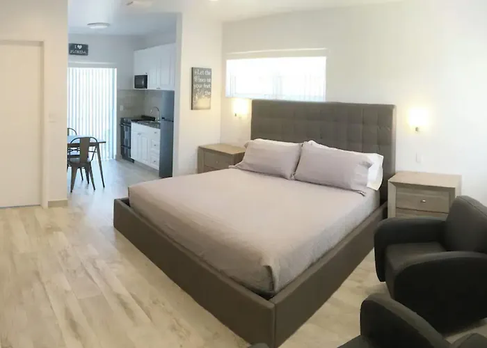 Elizabeth House Inn
