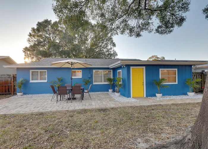 Calming Getaway: 9 Mi To Clearwater Beach!