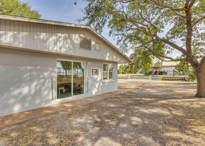Waterfront Panacea Vacation Rental W/ Dock!