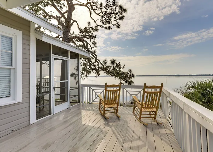 Waterfront Ochlockonee Bay Cottage W/ Views!