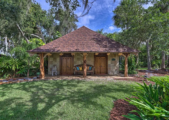 'Bali House' Tranquil Merritt Island Oasis!