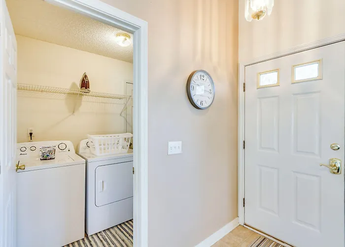 Navarre Vacation Rental Home ~ 4 Mi To Beach!