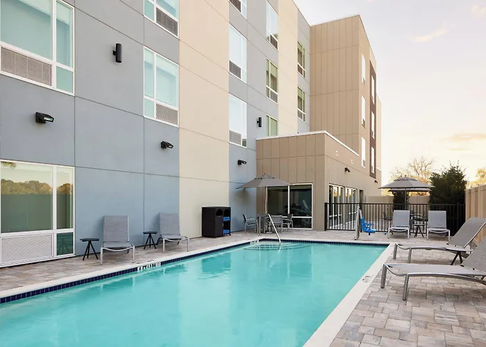 Towneplace Suites By Marriott Tampa Casino Area