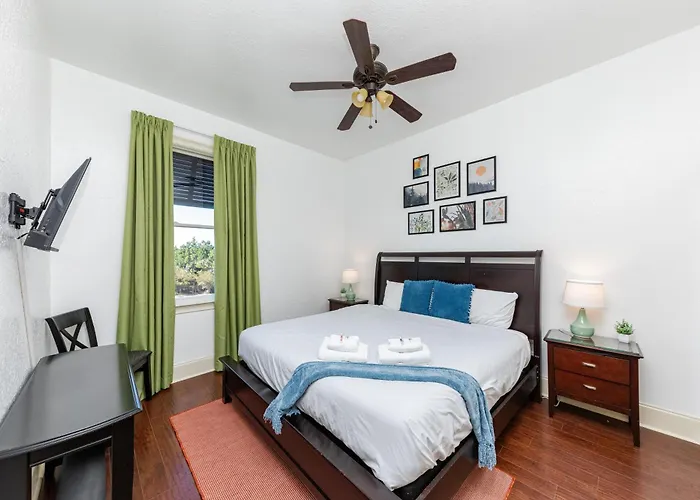 30-A Inn & Suites