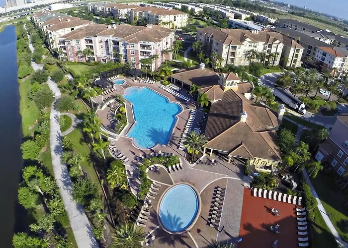 4Br 2Bath Condo Balcony 5Min Conv Center 2020Ft