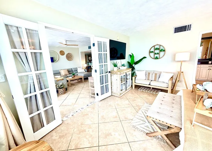 Penthouse Beach Oasis 704 Lovely Daytona Ocean Front Incredible Ocean View