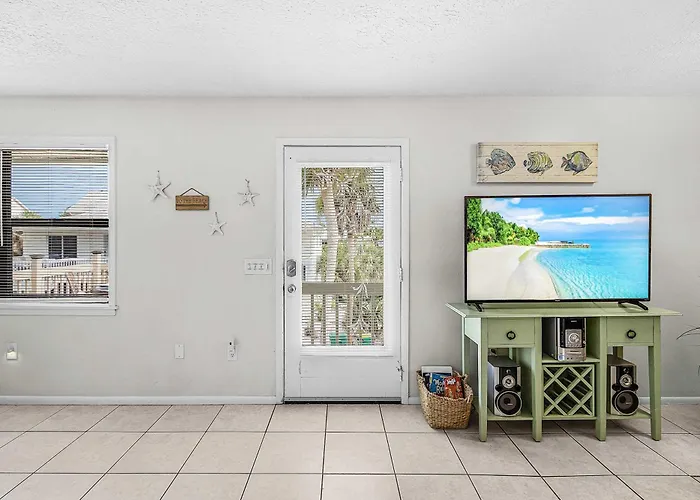 Blissful Beach Retreat B