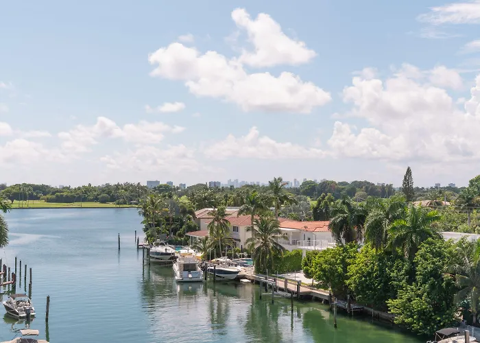 Tryp By Wyndham Miami Bay Harbor