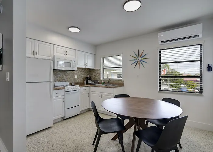 Ocean Villas Of Deerfield