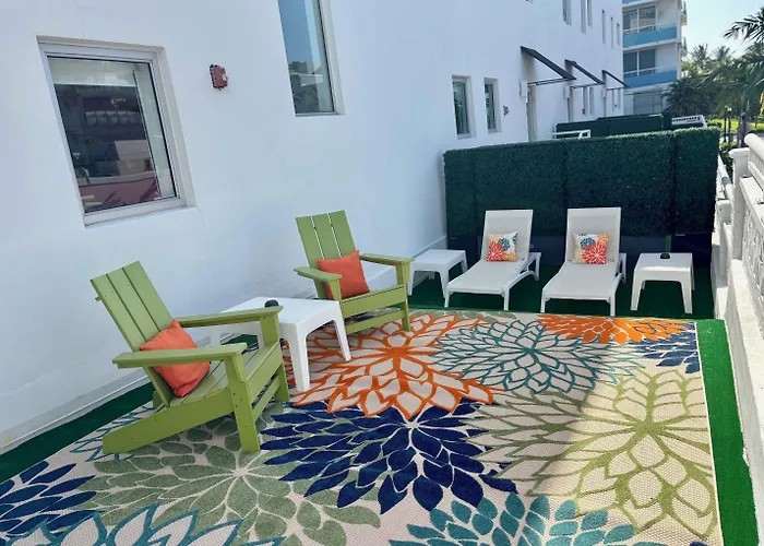 Blanc Kara- Adults Only Hotel Miami Beach