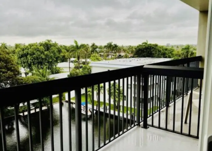 Surfsider Resort - A Timeshare Resort