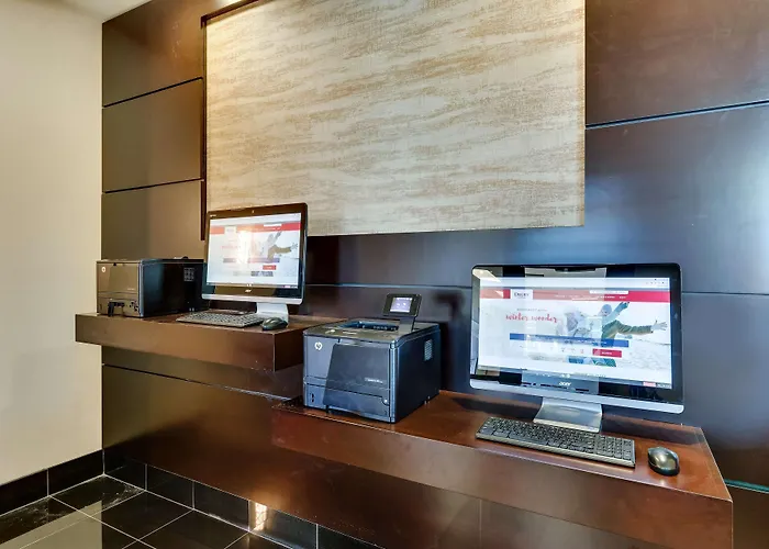 Drury Inn&Suites Orlando near Universal Orlando Resort