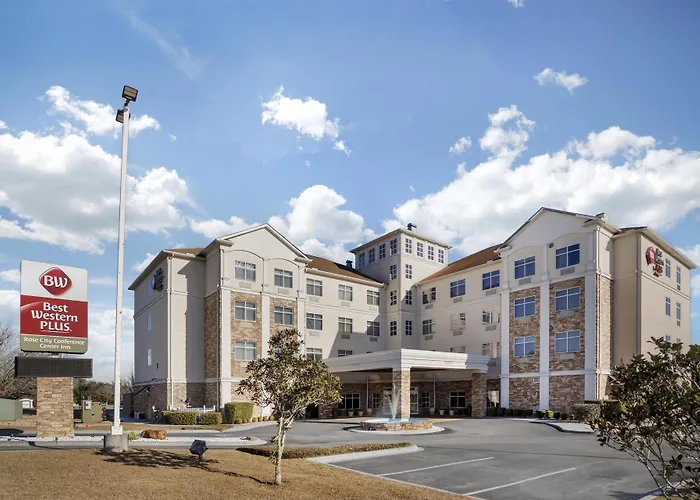 Best Western Plus Rose City Conference Inn