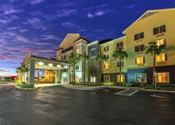 Fairfield Inn And Suites By Marriott Naples