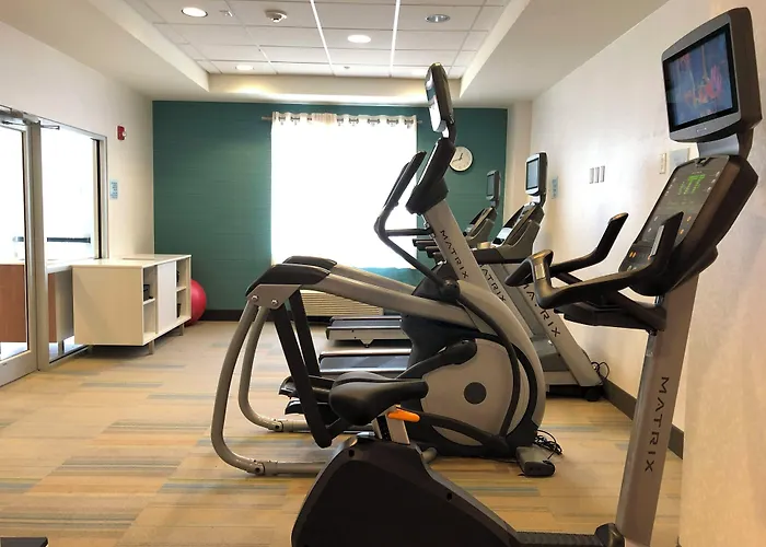 Holiday Inn Express Jacksonville Beach By Ihg