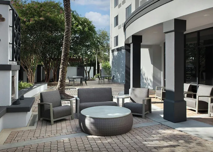 Hotel Courtyard By Marriott Pensacola Downtown
