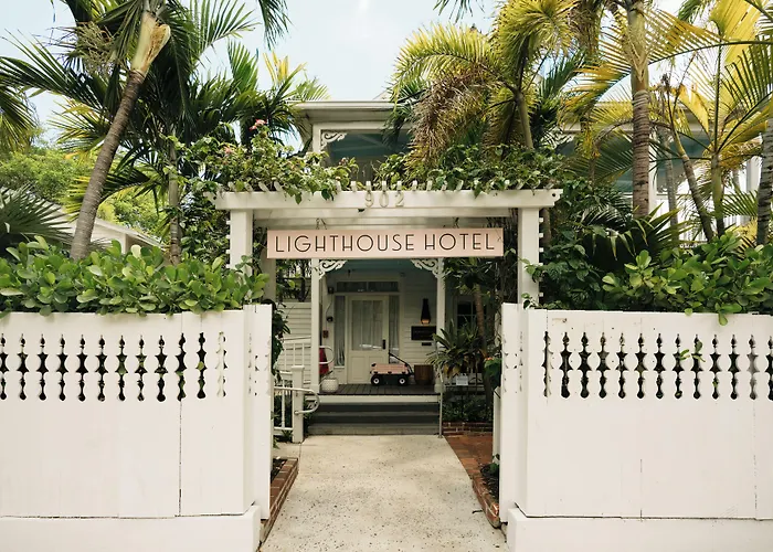 Lighthouse Hotel - Key West Historic Inns