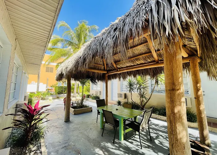 St Maurice Beach Inn