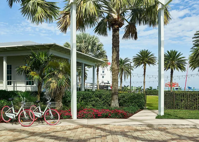 Faro Blanco Resort Marathon Florida Keys, Curio by Hilton