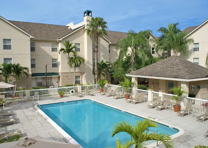Homewood Suites By Hilton Fort Myers