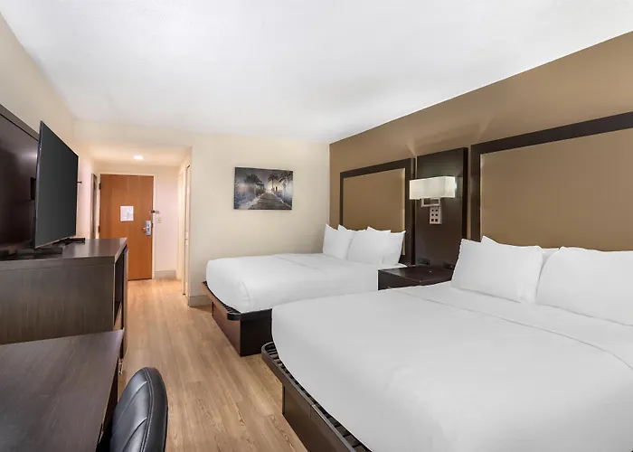 Best Western Plus Madison