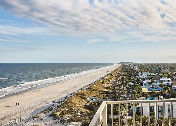 Dune House Hotel & Spa