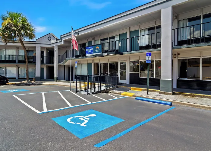 Rodeway Inn Orange Park - Jacksonville Near Naval Air Station