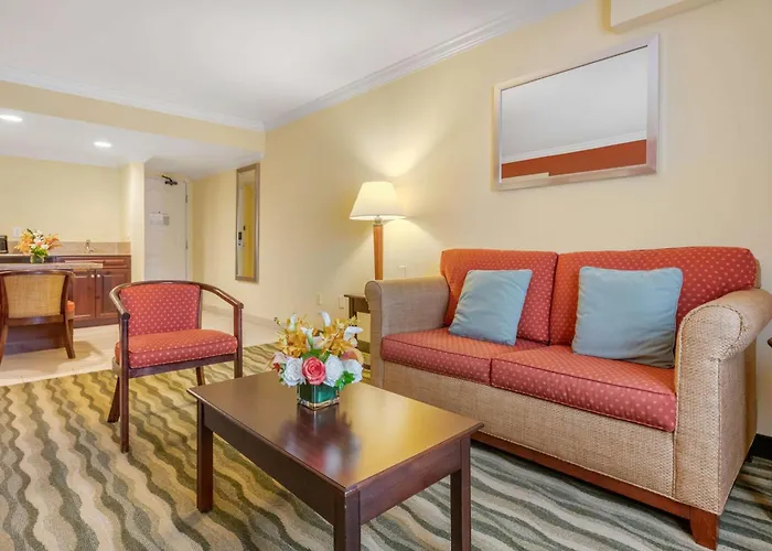 Best Western Plus Palm Beach Gardens