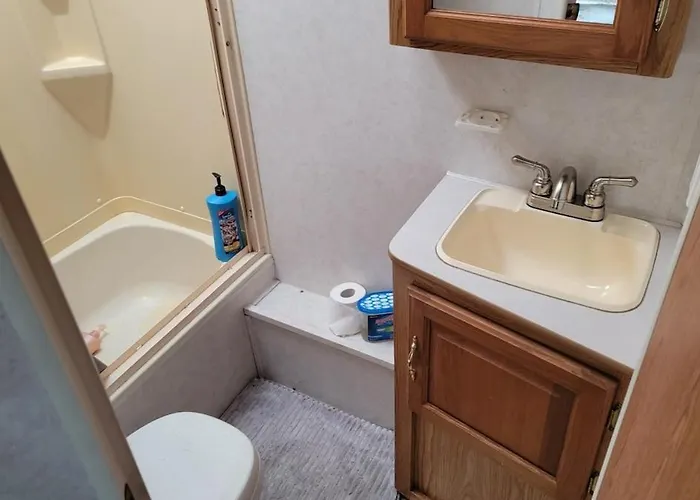 Rv Private Wooded Area C2