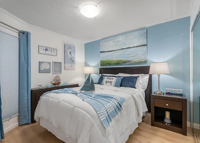 Paradise Beach Sailport Resort Condo