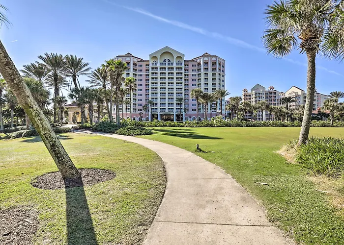 Sunny Hammock Beach Condo: Balcony W/ Ocean Views!