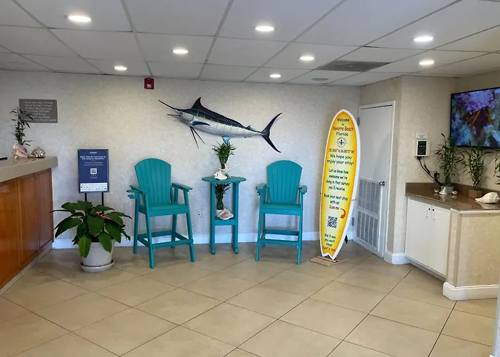 Days Inn & Suites By Wyndham Navarre - Near Beaches Hurlburt
