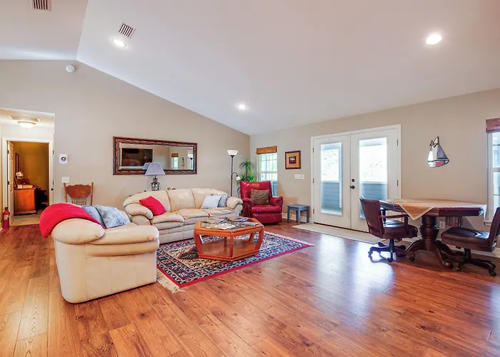 Hawthorne Vacation Rental W/ Access To Cue Lake