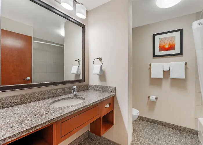 Drury Inn & Suites Fort Myers Airport Fgcu