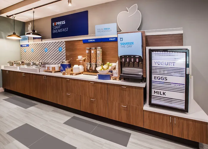 Holiday Inn Express & Suites Lake Placid By Ihg