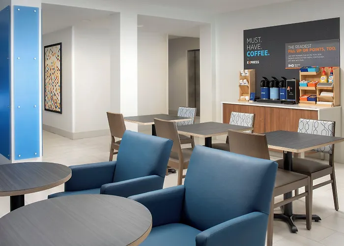 Holiday Inn Express Jacksonville Beach By Ihg