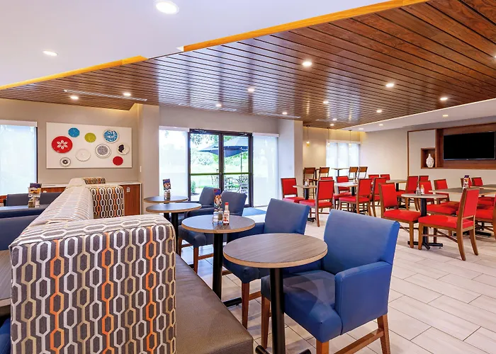 Holiday Inn Express Tampa-Brandon By Ihg