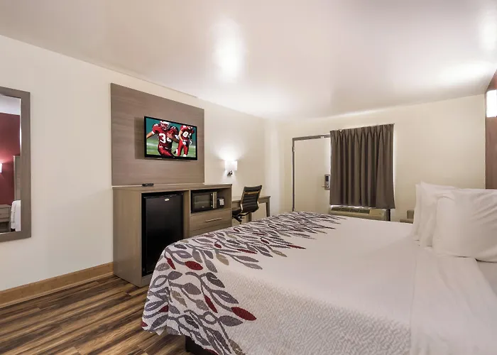 Red Roof Inn Crestview
