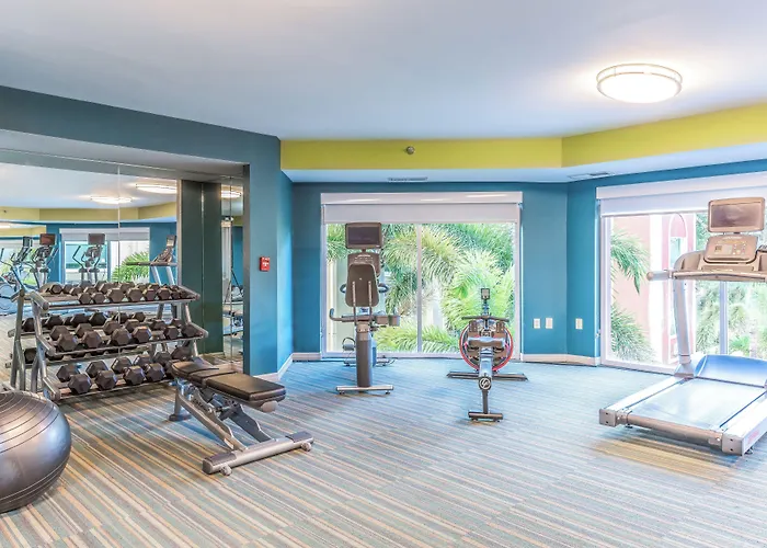 Holiday Inn Express Hotel & Suites Bradenton West By Ihg