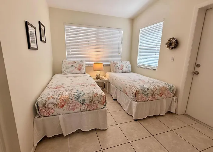Sand Dollar Beach Side Villa
