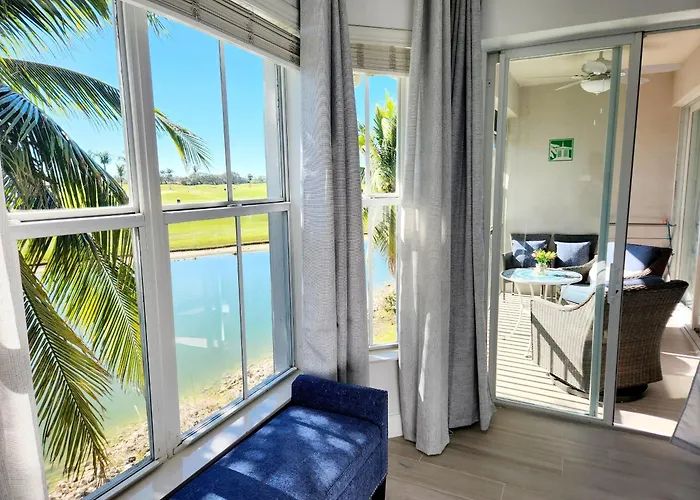 Greenlinks Golf View Villa Flamingo At Lely Resort