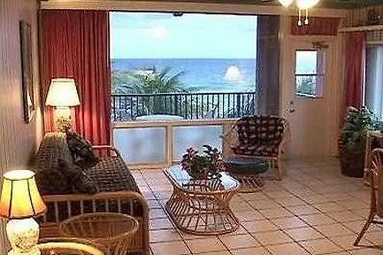 Little Inn By The Sea