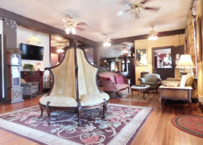 Cassadaga Hotel And Spiritual Center