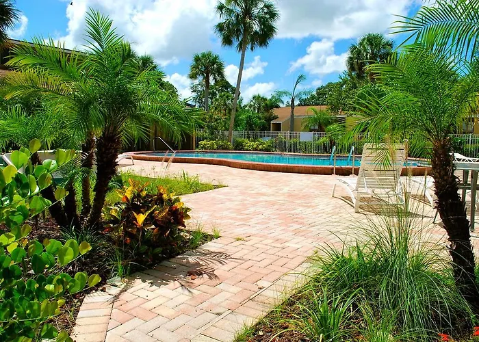 1/1 Bed&Bath Condos 5 Min Drive To Siesta
