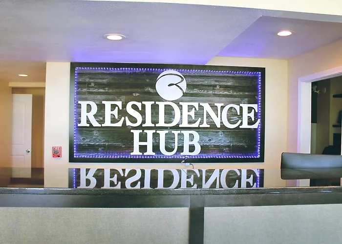 Residence Hub Inn And Suites