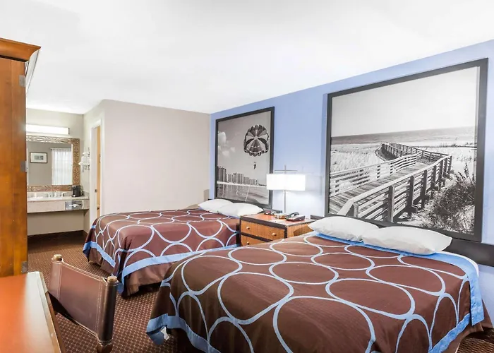 Super 8 By Wyndham Foley North Gulf Shores
